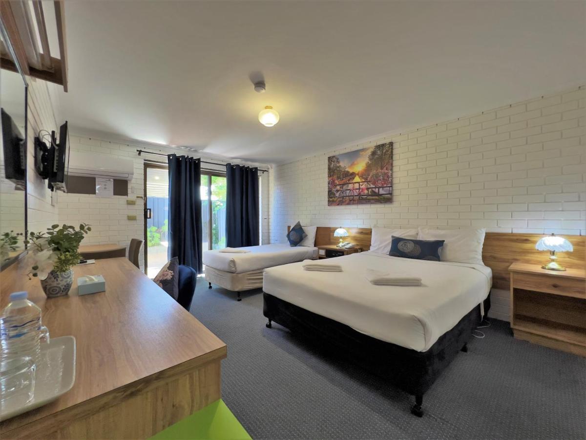 Albury Garden Court Motel Екстериор снимка