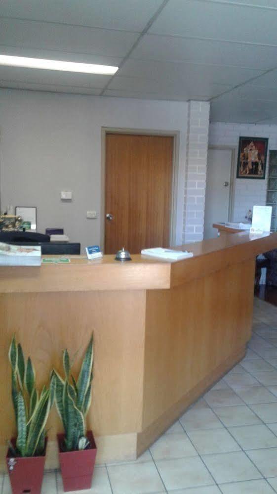 Albury Garden Court Motel Екстериор снимка